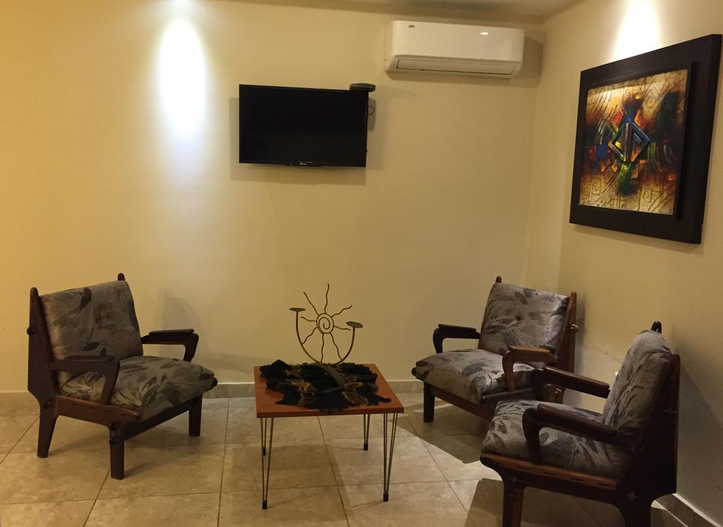 El Patio Suites II Guayaquil Exterior photo